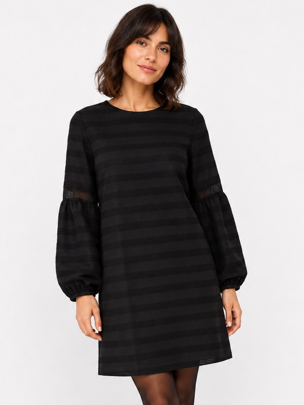Adelyn Rae Black Ruffle-Sleeve Tunic Top size medium